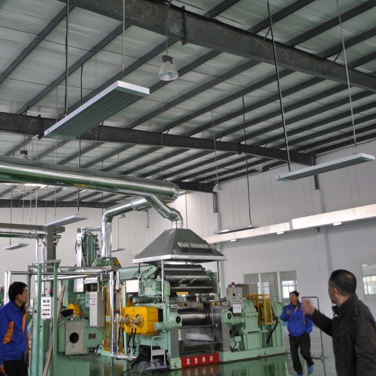 廠(chǎng)房 車(chē)間 局部加熱 電采暖 