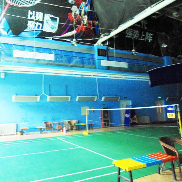 羽毛球館取暖設(shè)備 遠(yuǎn)紅外電熱輻射采暖器